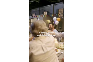 Sinocare_iCan: Diabetes Care Family Party Scene