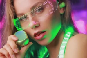 Rongmi Headphones: Turning Portable Listening into Trendy Wear