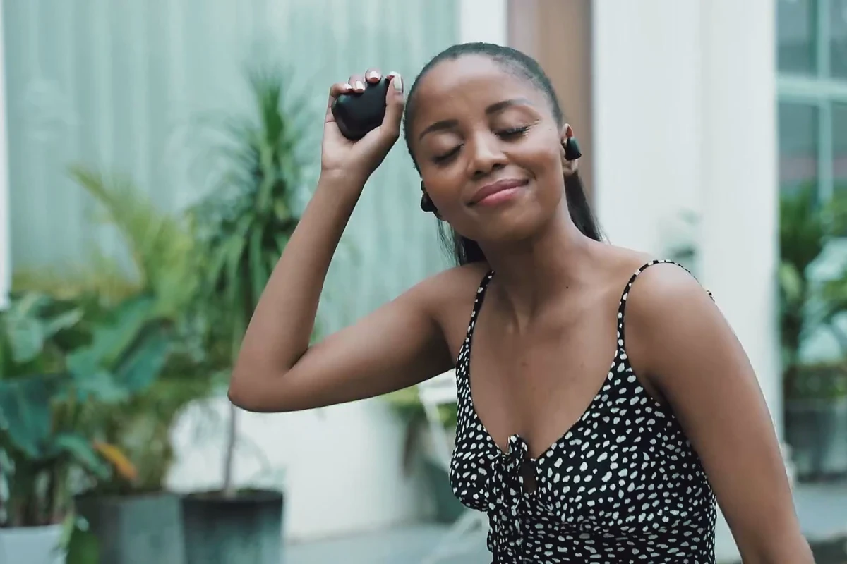 Cross-border Bluetooth-earbud Shoot Checklist for Amazon, TikTok Shop and DTC Pages