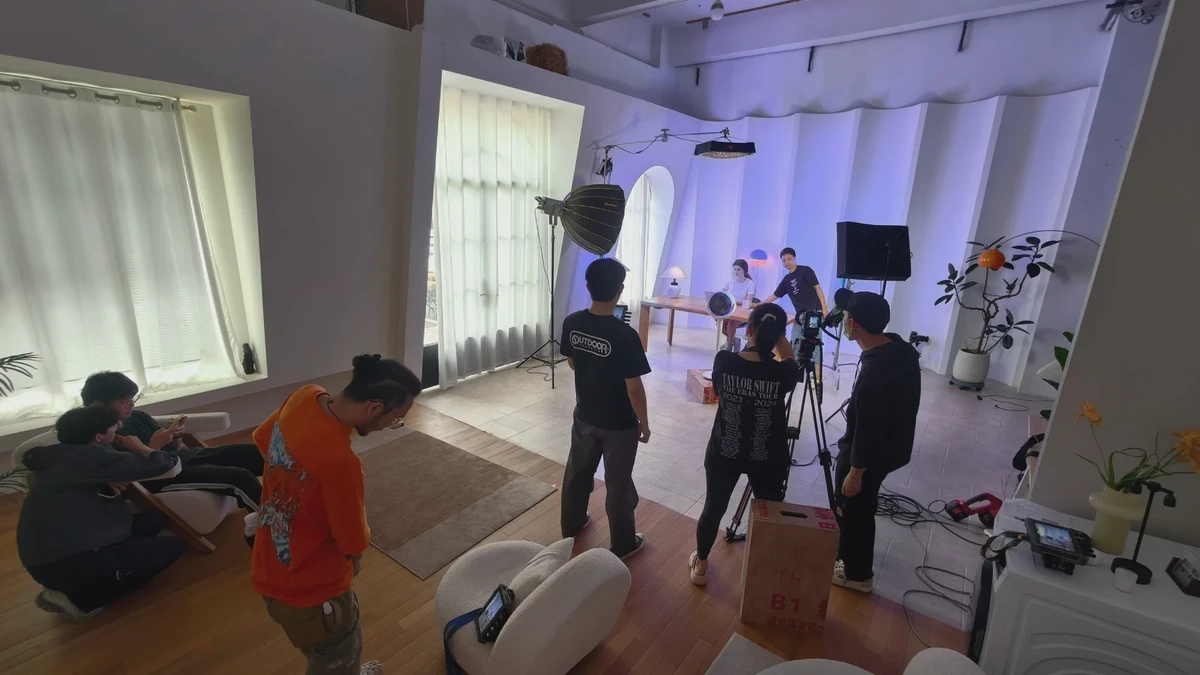 深圳生活方式影棚全景与摄影灯光机位调度