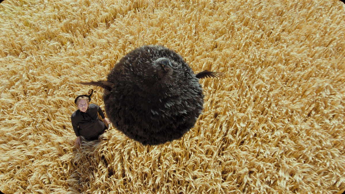 How to Establish Reference Images and Style Boundaries for AIGC Commercials