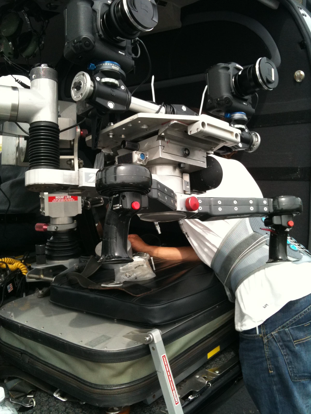 How to Film the Verification Process of R&D Results in Corporate Videos