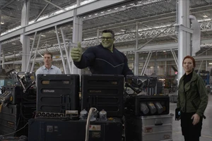 How to Integrate Character Performance with Product Close-Ups in TVC Commercials