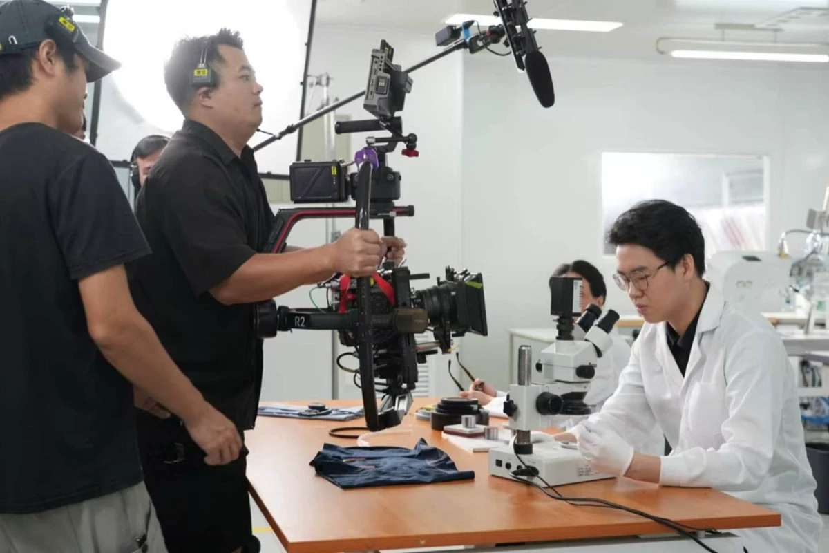 Making American-Style Humor Read Across Cultures: On Set with undun