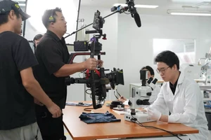 Making American-Style Humor Read Across Cultures: On Set with undun
