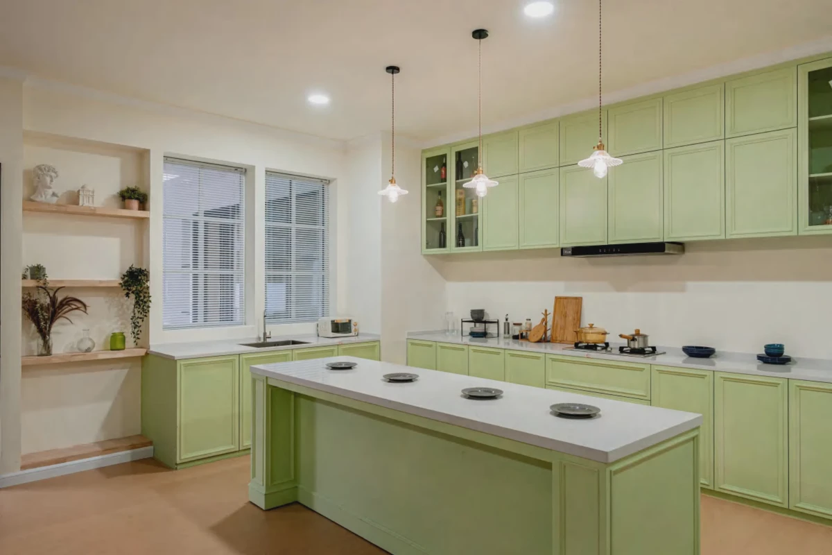 Tiantian & Xiyou · 03 · Green kitchen & living room