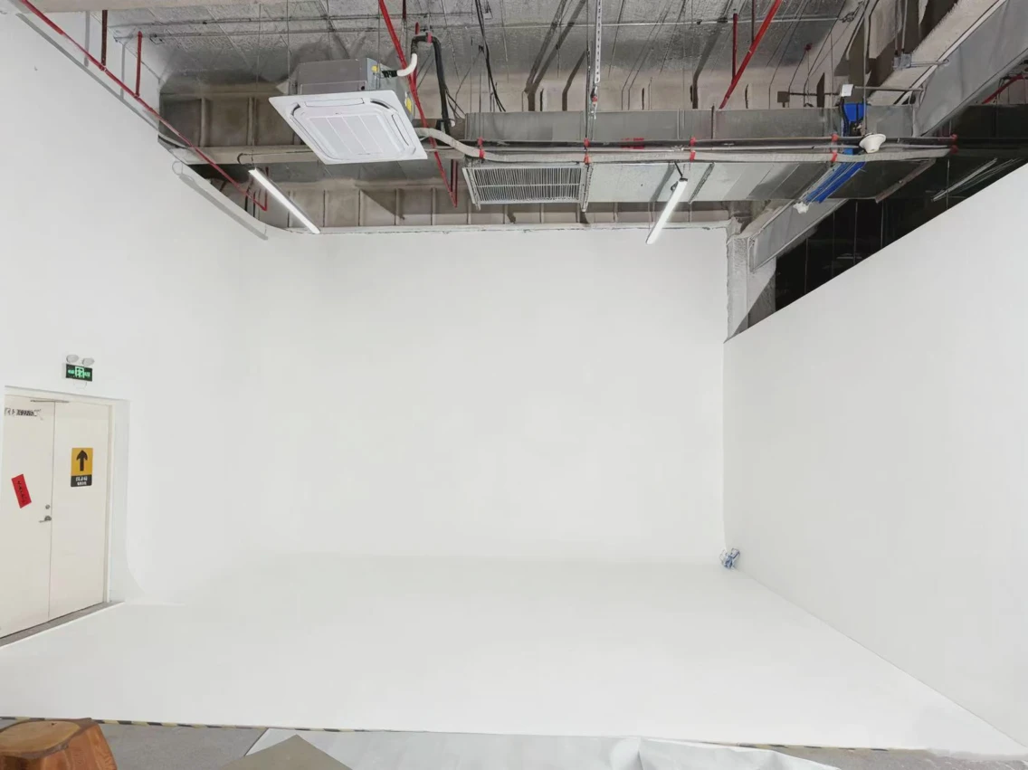 Tiancang · Guangming · Third-floor white studio