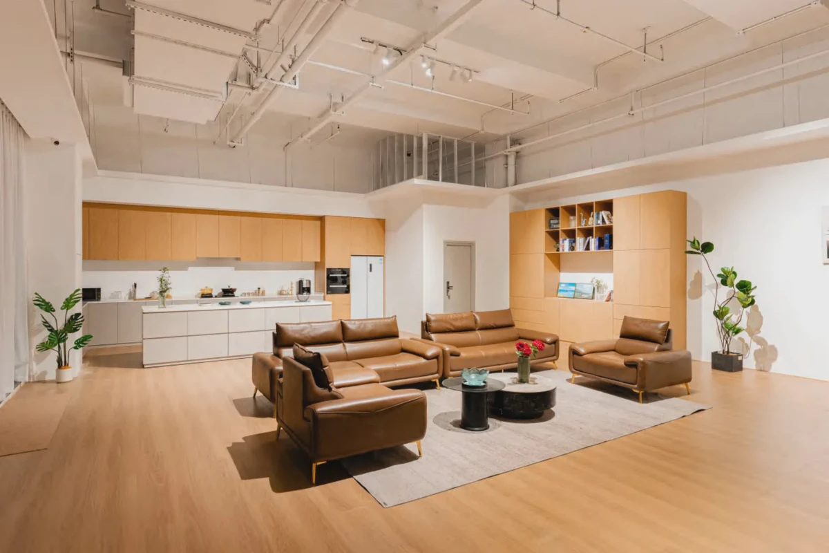 Tiantian & Xiyou · 05 · Modern living room & kitchen