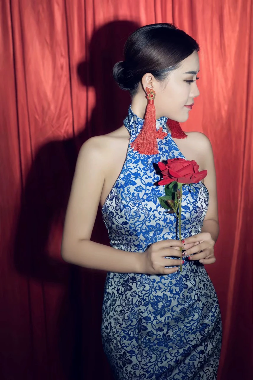 yy Yi Fang, Business Manager